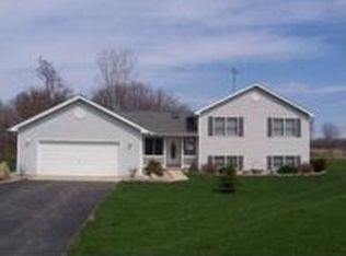 4221 Cooper Rd, Stockbridge, MI 49285