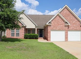 207 Lace Dr, Dothan, AL 36301
