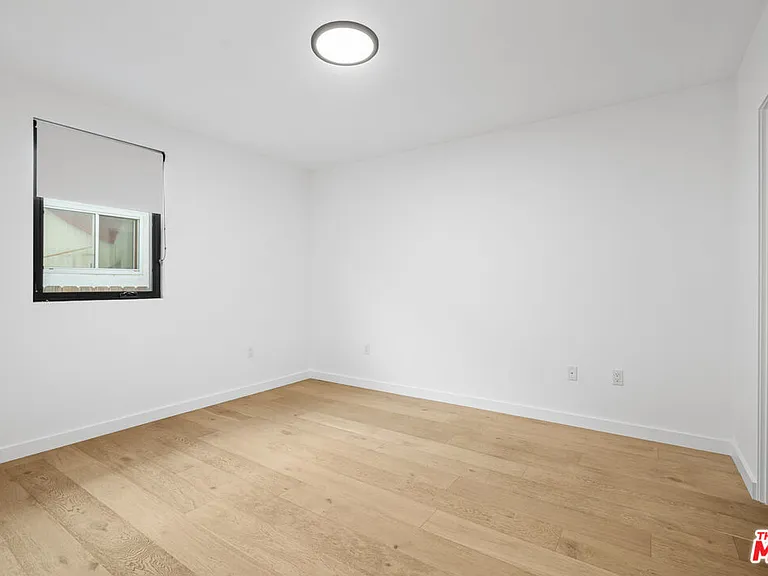 11785 Gateway Blvd #2 — Photo 11