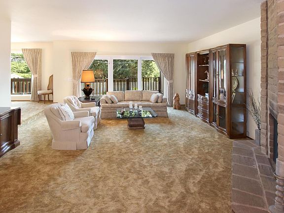 5th image of 149 Mosswood Ct