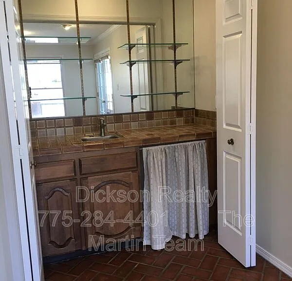 2205 Thomas Jefferson Dr — Photo 14
