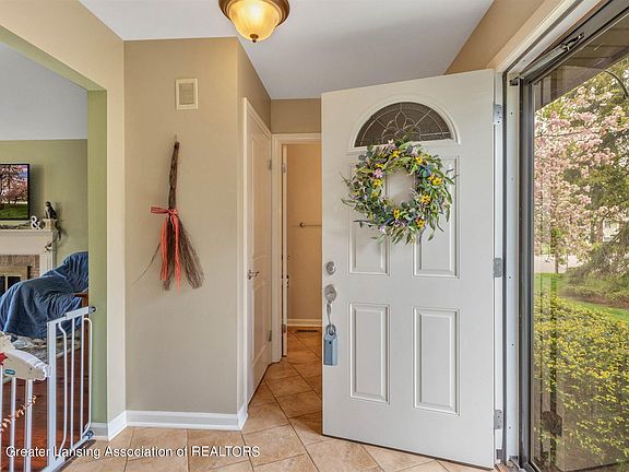 5th image of 6229 Cobblers Dr #43