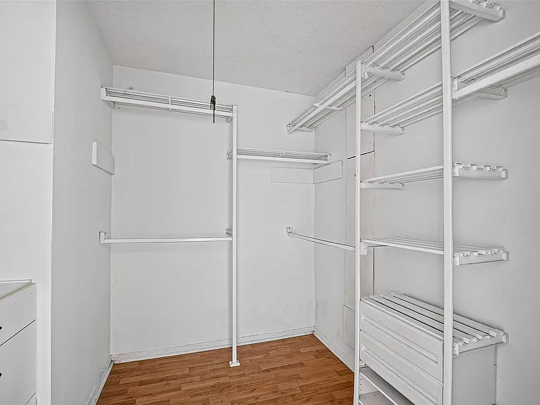 4701 Crepe Myrtle Ln — Photo 11