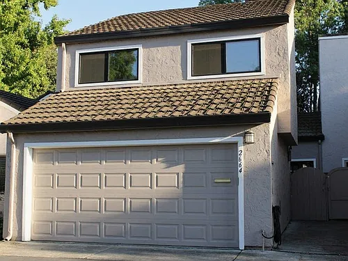 2664 Kentworth Way Photo 1