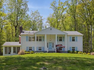 33 Pumpkin Hill Rd, Westport, CT 06880