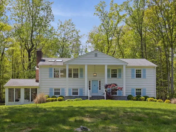 33 Pumpkin Hill Road, Westport, CT 06880