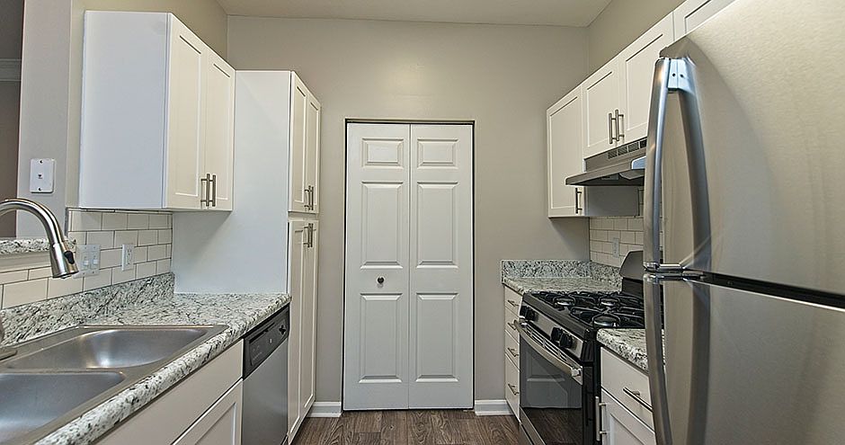 Fairways at Birkdale Apartments ; Huntersville, NC