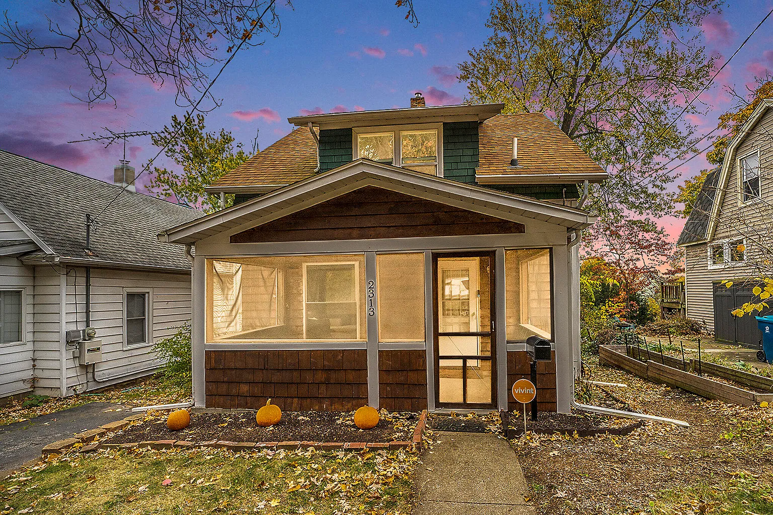 2313 Hillside Pl photo 1