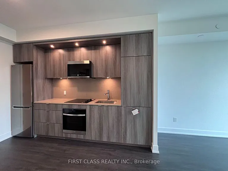 25 Cordova Ave #1506 — Photo 5