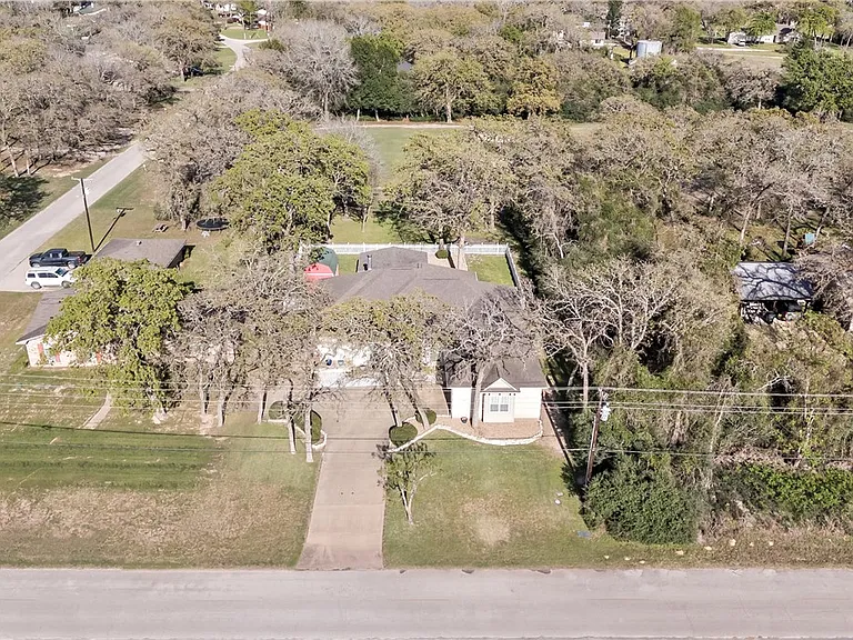 22 Golfview Dr — Photo 37