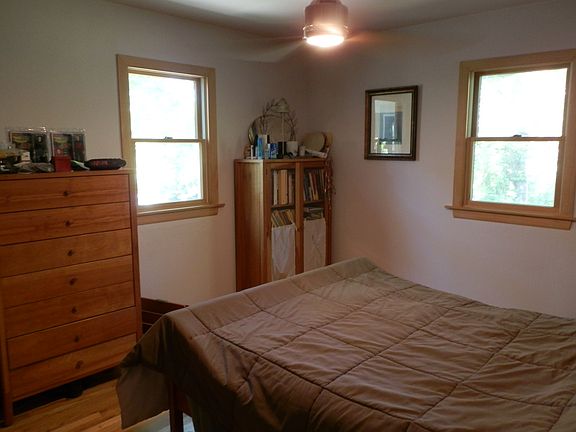 5th image of 907 Hillside Ct