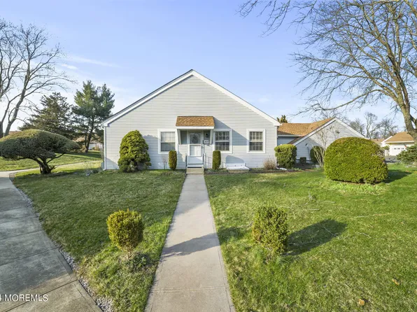 56 Largo San Nicola #A, Freehold, NJ 07728
