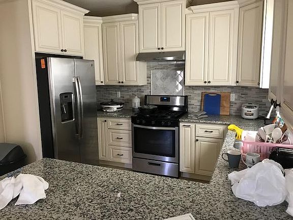 5th image of 332 S Alhambra Ave #A
