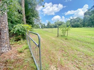 4934 Satin Dr, Bascom, FL 32423