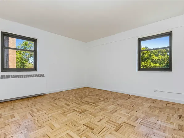 21-15 34th Avenue image 15 of 21