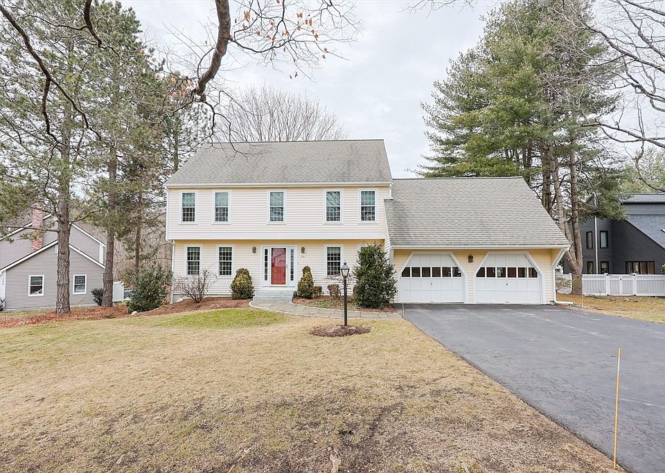 1st image of 261 Rolling Meadow Dr