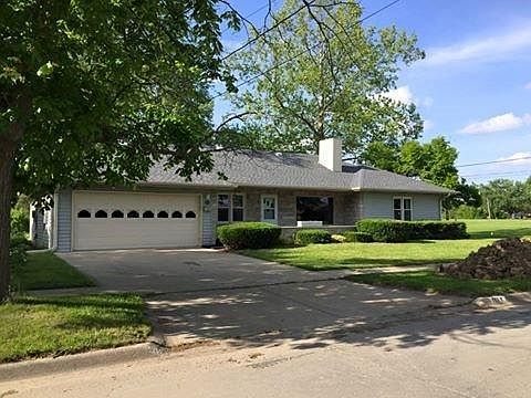 1st image of 1119 3rd Ave E