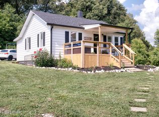 1342 Blackjack Rd, Radcliff, KY 40160