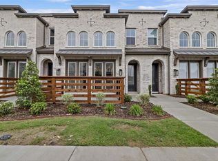 1134 Morgan Dr, Sherman, TX 75090