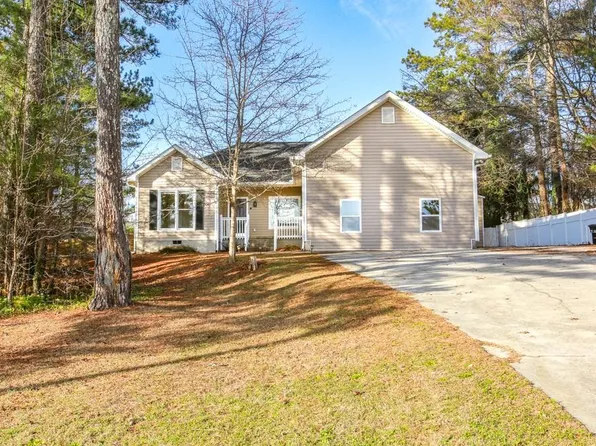 120 Fairfield Rd, Villa Rica, GA 30180