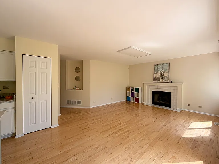 1936 Cobblebrook Ln — Photo 15