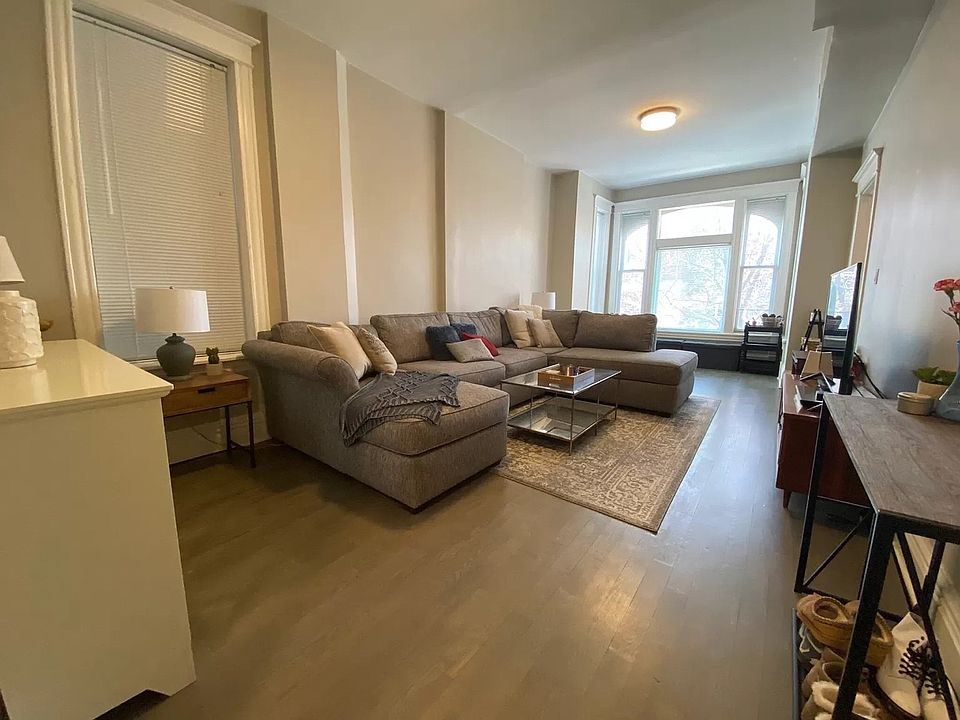 1st image of 1223 N Wolcott Ave APT 3
