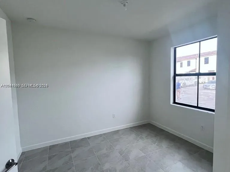 23251 SW 128th Ave — Photo 9
