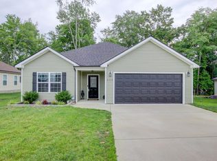 825 Rushing Dr, Clarksville, TN 37042