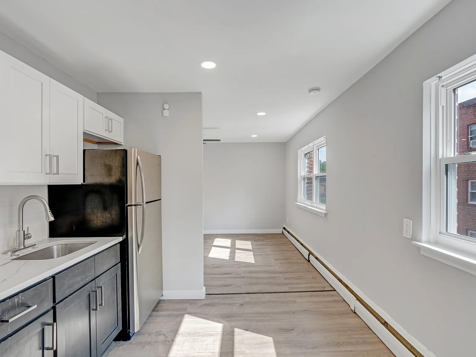1 bed, 800 sqft, $1,295 — Photo 3