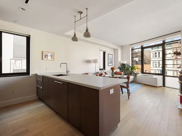 500 Waverly Ave #3F, Brooklyn, NY 11238
