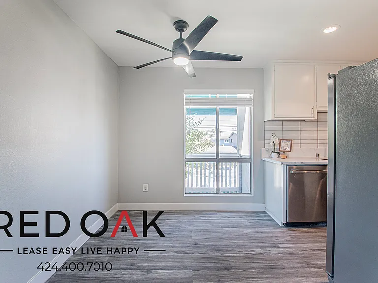 301 Avocado St #2 — Photo 9