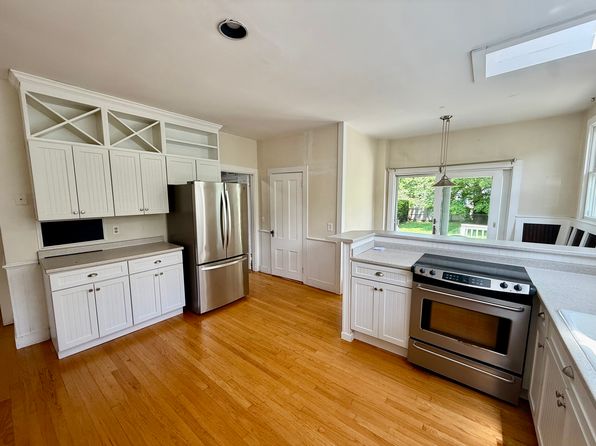 36 Sheffield Ave