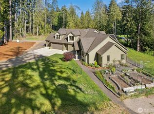2415 44th Avenue NW, Olympia, WA 98502