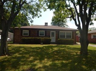 4114 Betty Dr, Belleville, IL 62226
