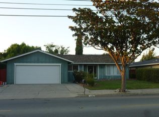 670 Nash Rd, Hollister, CA 95023