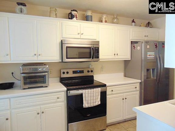 5th image of 215 Waverly Ct