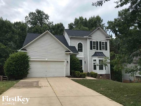 1st image of 124 Romany Ln