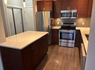 16 Auburn Bay Line SE #305, Calgary, AB T3M1Z6