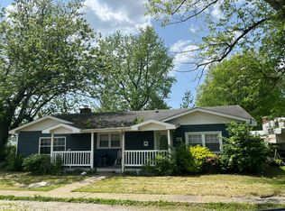 460 4th St NW, Linton, IN 47441