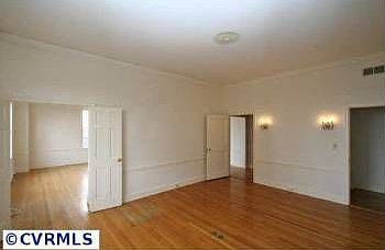 5th image of 612 W Franklin St #U12c