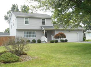 3424 Maple Spring Dr, Canfield, OH 44406