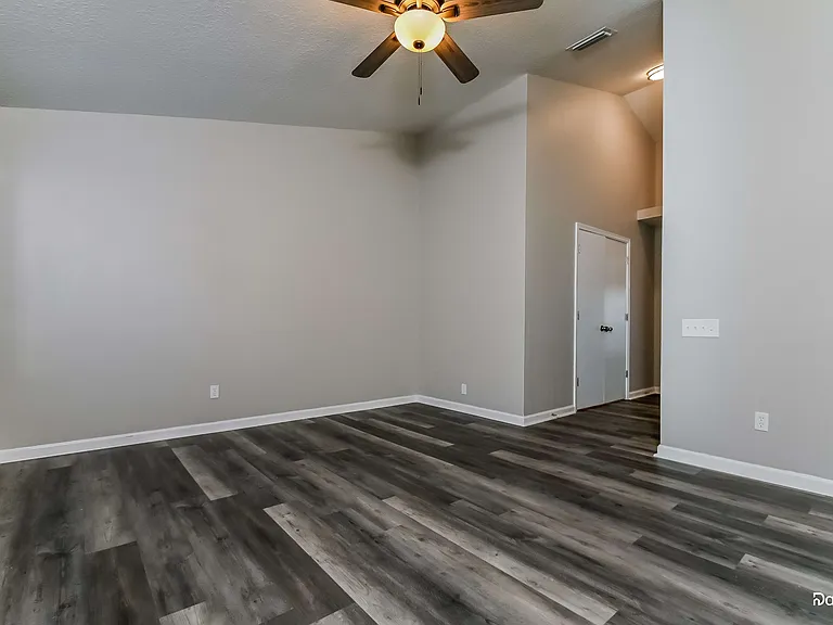 10327 Hunters Haven Blvd — Photo 13