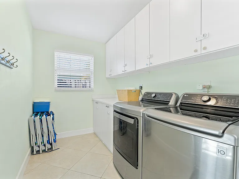 429 Inlet Rd — Photo 23