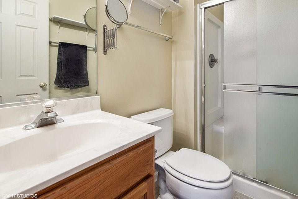 1st image of 1107 Shorewood Ct