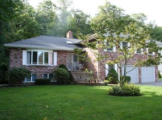 76 Forest St, Waltham, MA 02452