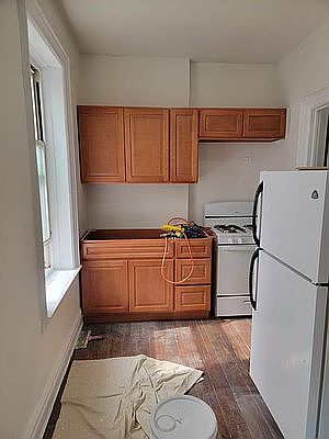 5th image of 39-77 51st St #C3