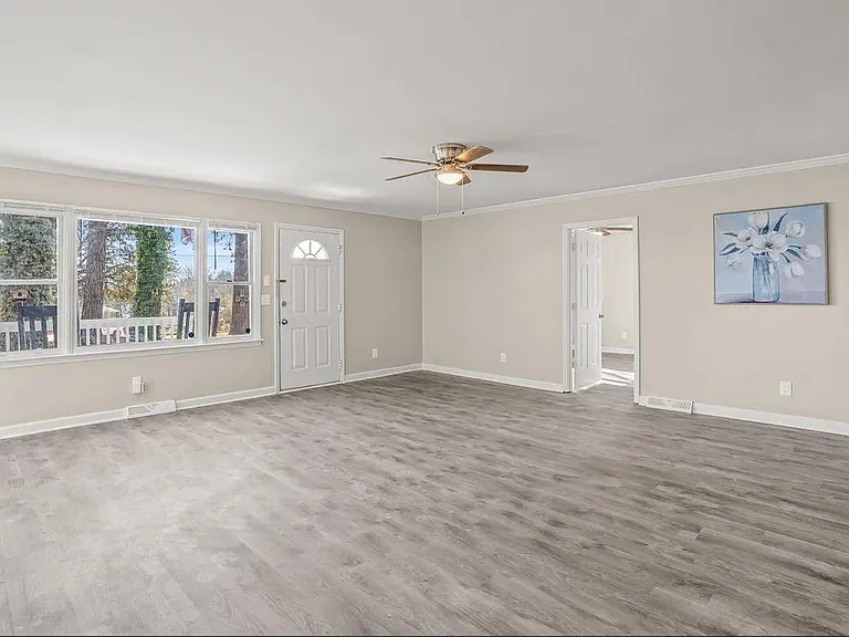 425 Yachting Rd — Photo 19