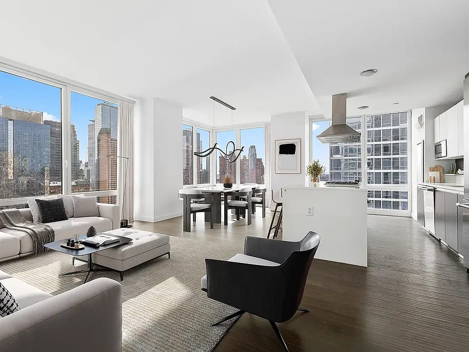 247 W 46th St #2203