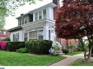 953 Wakeling St, Philadelphia, PA 19124