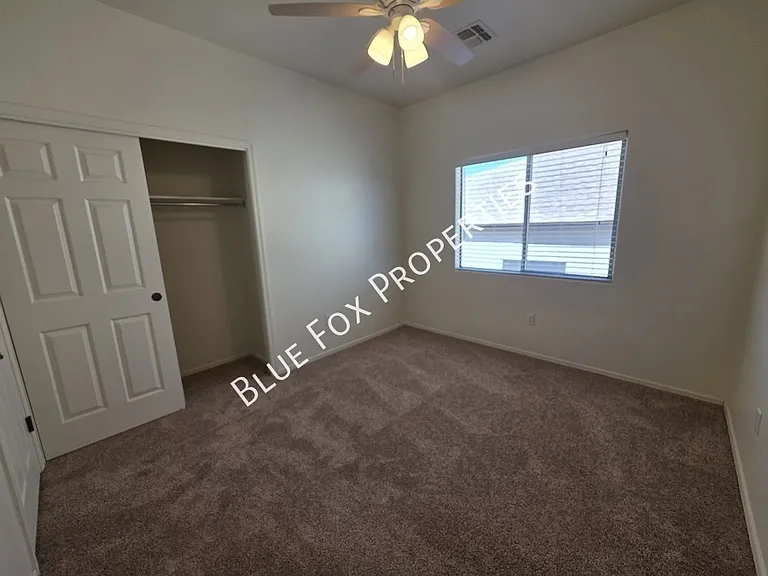 3508 W Lost Village Ln — Photo 22